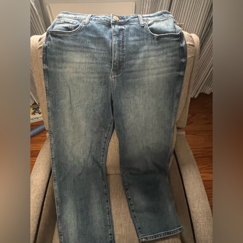 NWT Kut from the kloth size 10 high rise Melissa straight cut jeans